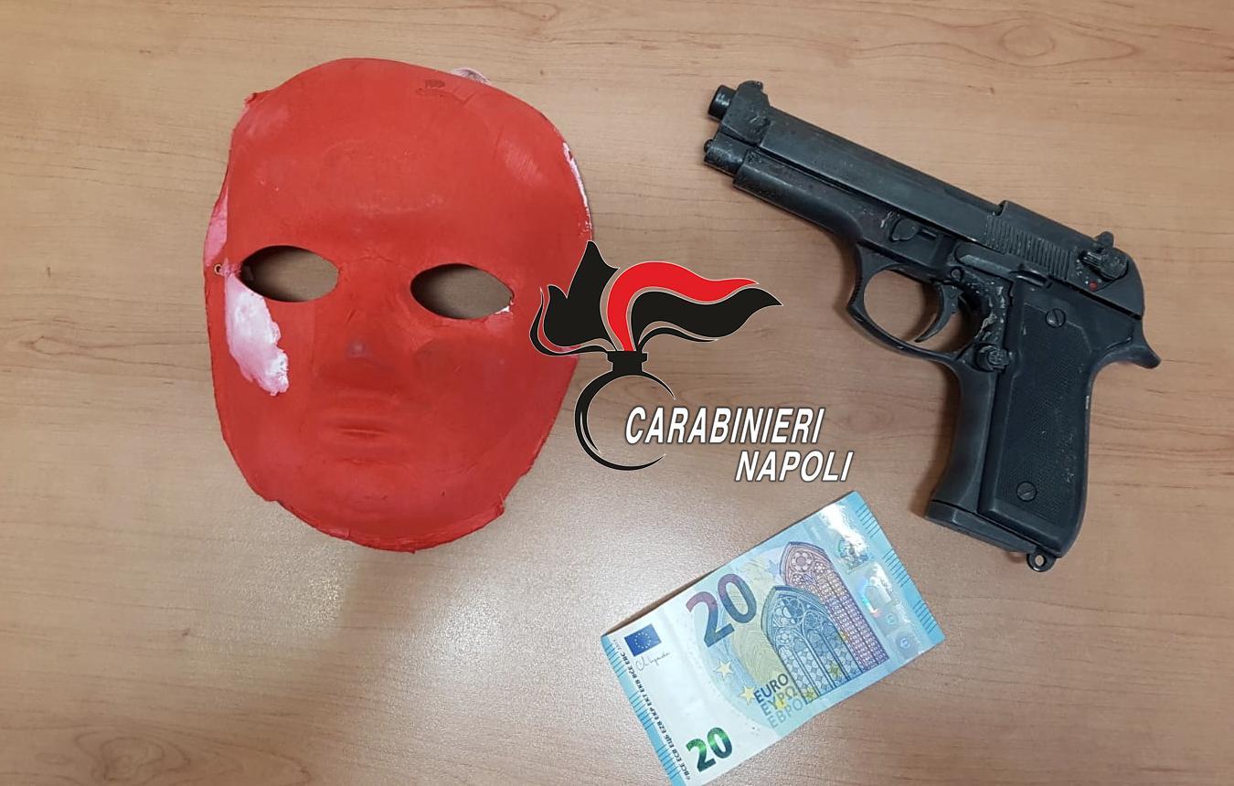 quarto rapina maschera euro carabinieri arrestano