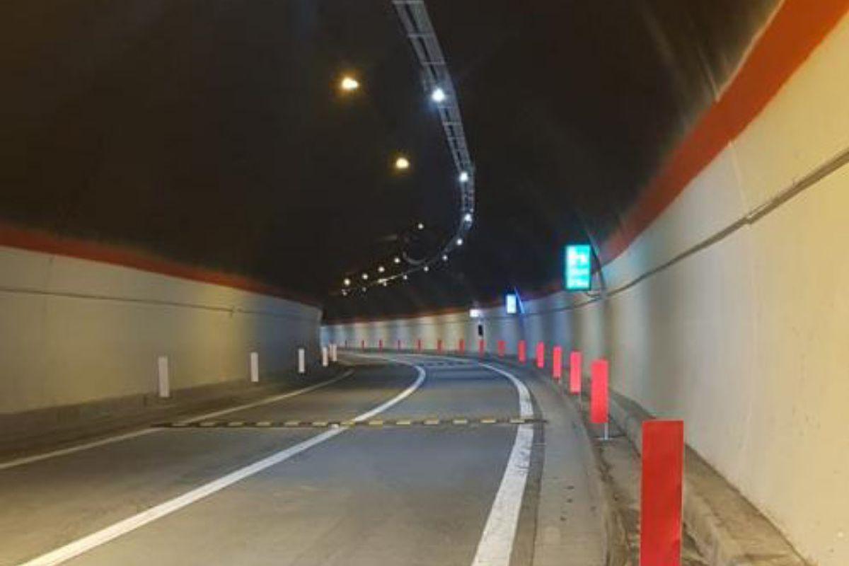 chiusura tunnel montenuovo pozzuoli
