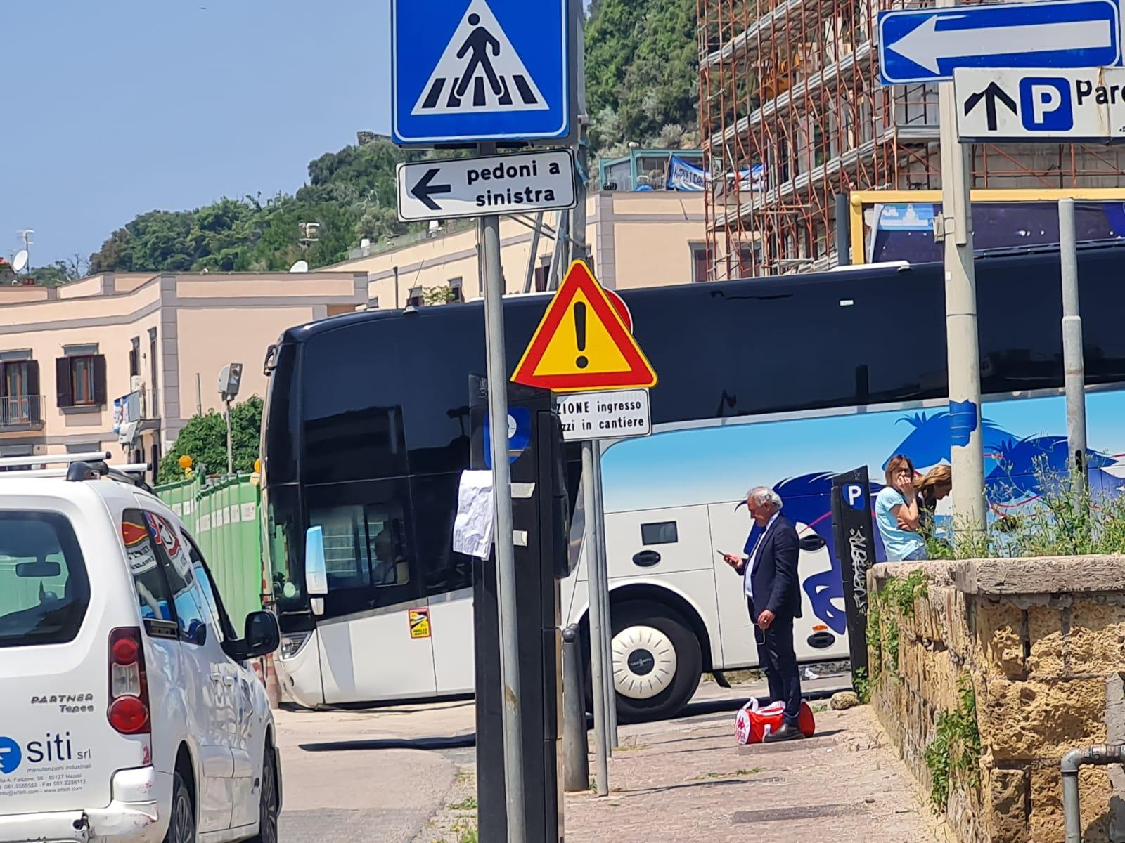 parcheggi autobus turistici pozzuoli