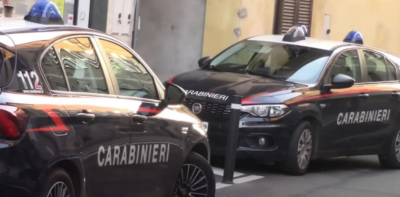 controlli carabinieri possesso droga guida senza patente