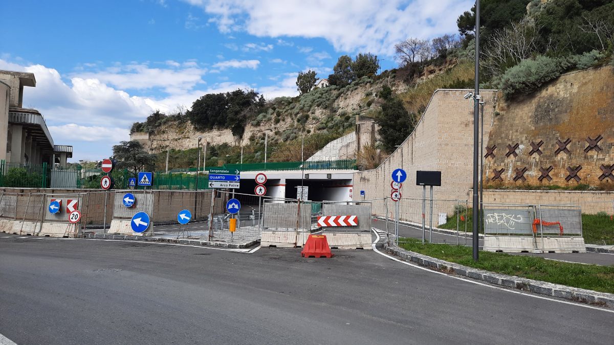 inaugurazione tunnel tangenziale porto pozzuoli